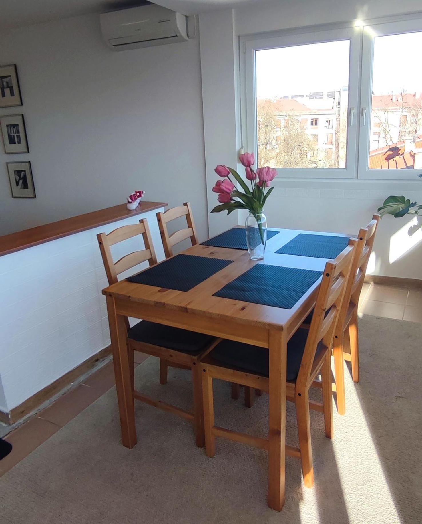 Val Apartman *