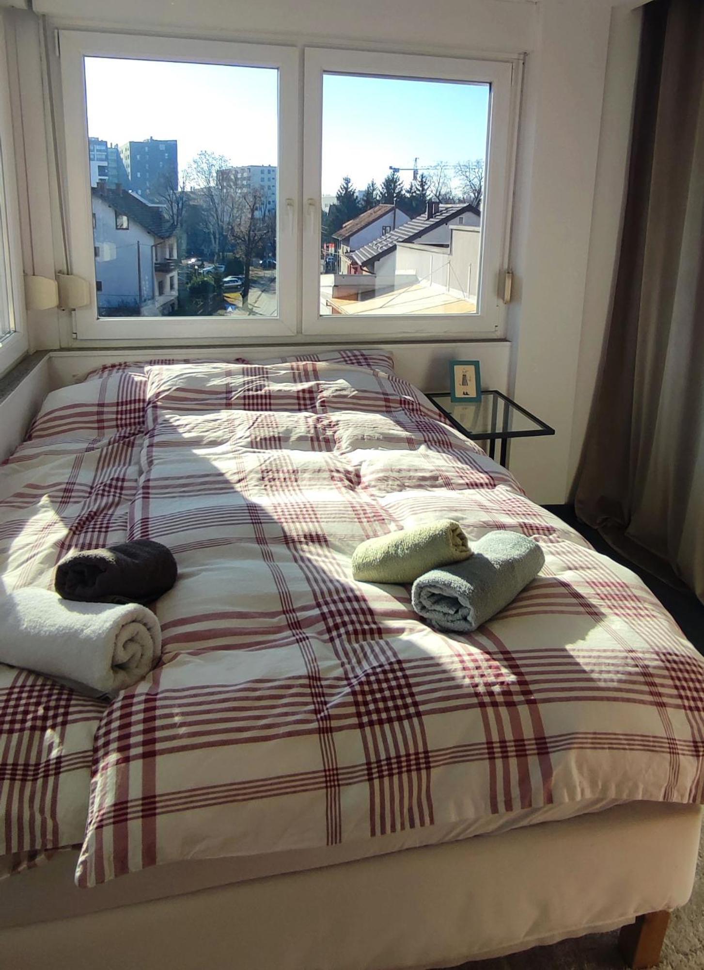 Val Apartman